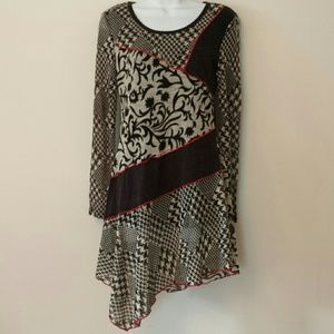 Pyramid Collection Tunic/Dress XS